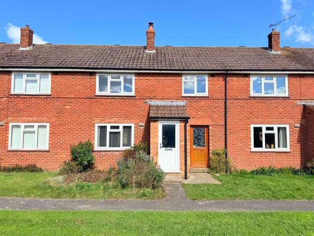 Terraced House for sale in Southampton, Calshot