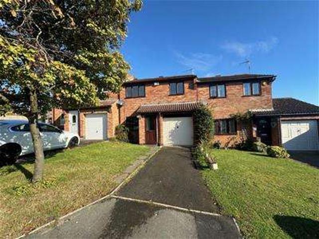 Cottage for sale in Cawston, New Bilton