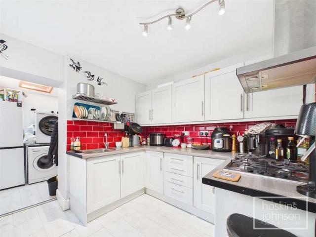 Cottage for sale in Graigwen, Pontypridd