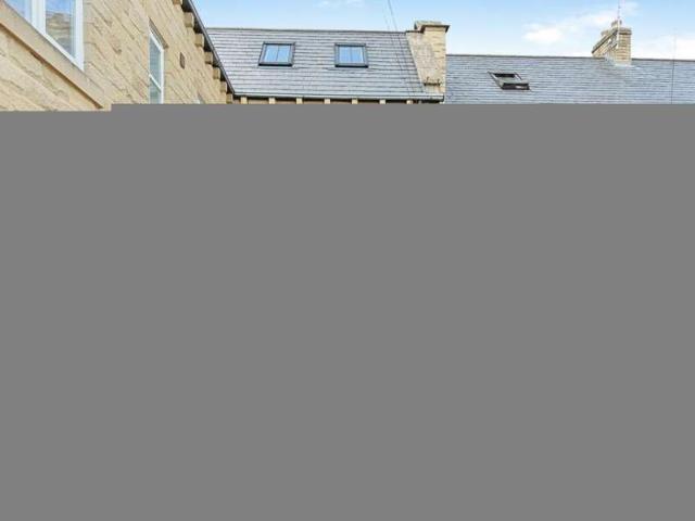 Cottage for sale in Farsley, West Yorkshire