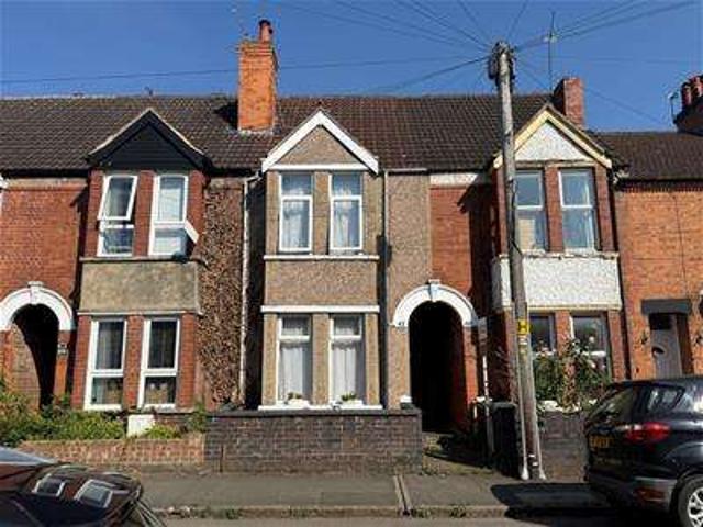 Cottage for sale in New Bilton