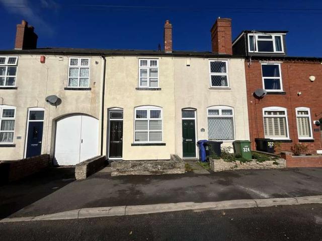 Cottage for sale in Halesowen, Dudley