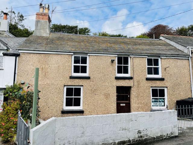 Cottage for sale in Penzance, Cornwall