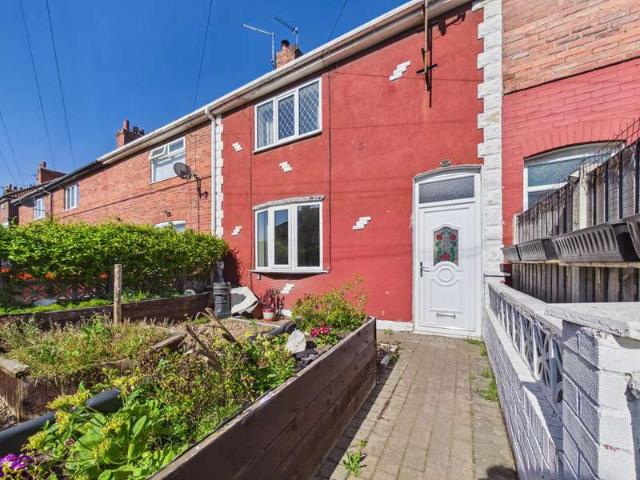 Cottage for sale in Fitzwilliam, West Yorkshire