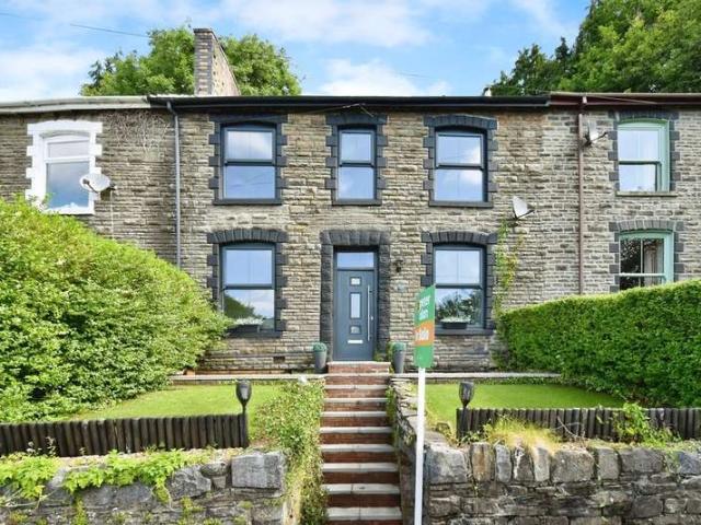 Cottage for sale in Neath, Resolven
