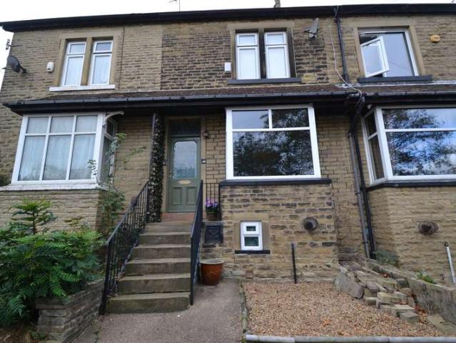 Cottage for sale in Greengates, West Yorkshire