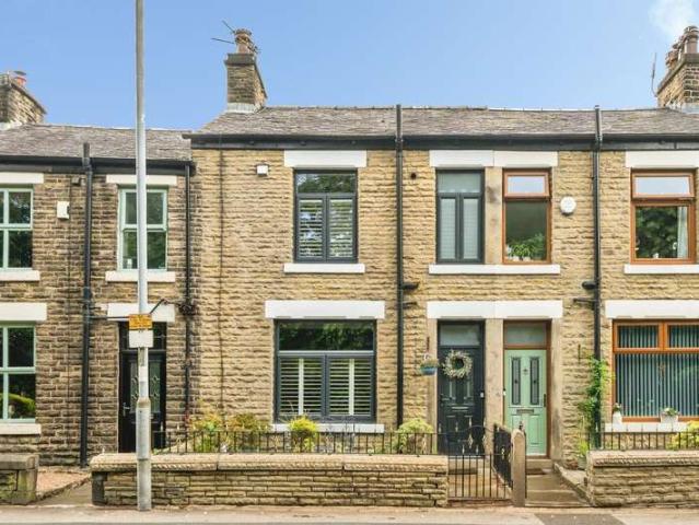 Cottage for sale in Bradshaw, Bolton