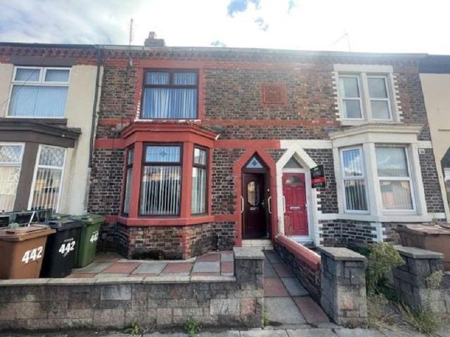 Cottage for sale in Bootle, Sefton