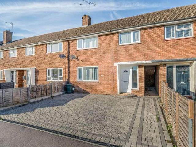 Cottage for sale in Spring Vale, Hampshire