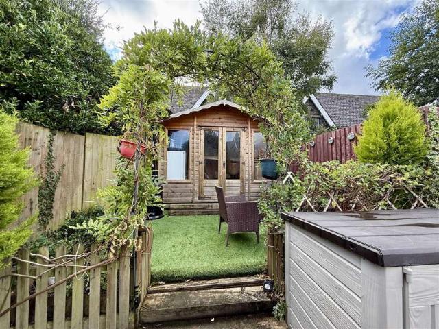 Cottage for sale in Aberaman North, Aberaman