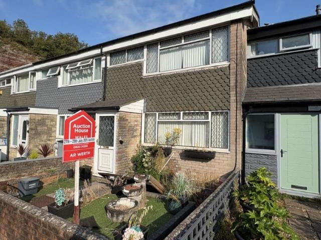 Cottage for sale in Penarth, Wales