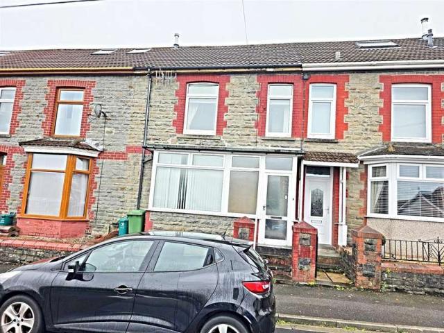 Cottage for sale in Pontypridd, Wales