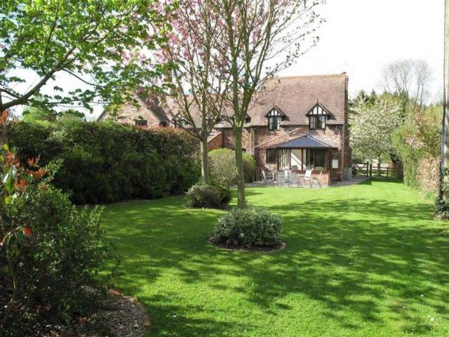 Cottage for sale in Ashford Carbonell, Shropshire