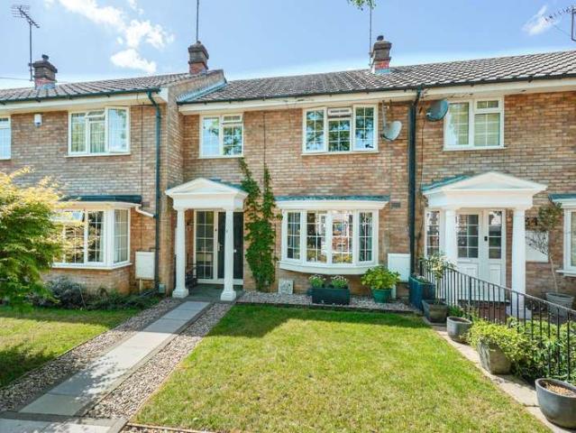 Cottage for sale in Leighton-Linslade, Heath And Reach