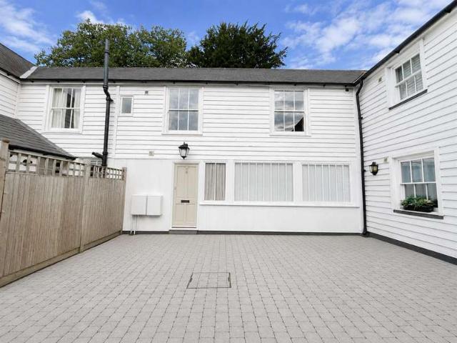 Cottage for rent in St Leonards Green, Guestling Green