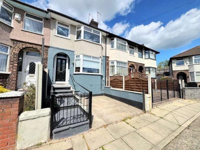 Cottage for sale in Oak Hill Park, Calderstones
