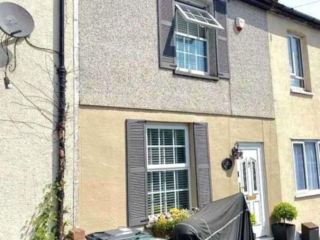 Cottage for sale in Swanscombe, Dartford