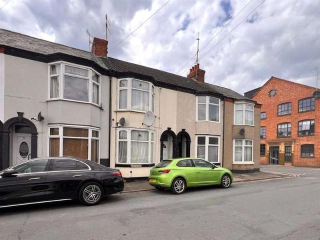 Cottage for sale in Spencer, Northampton