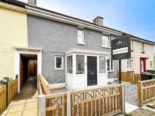 Cottage for sale in Cosham, City Of Portsmouth
