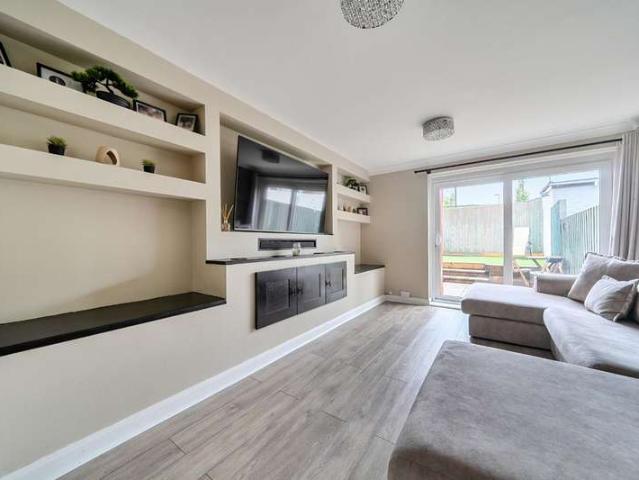 Cottage for sale in Spring Vale, Hampshire