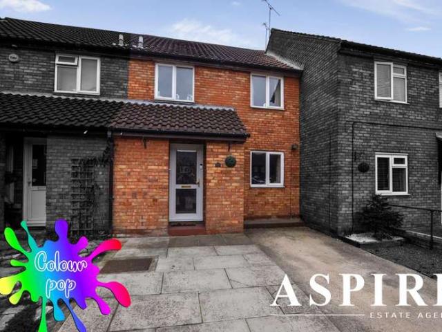 Terraced House for sale in Rayleigh, Rayleigh
