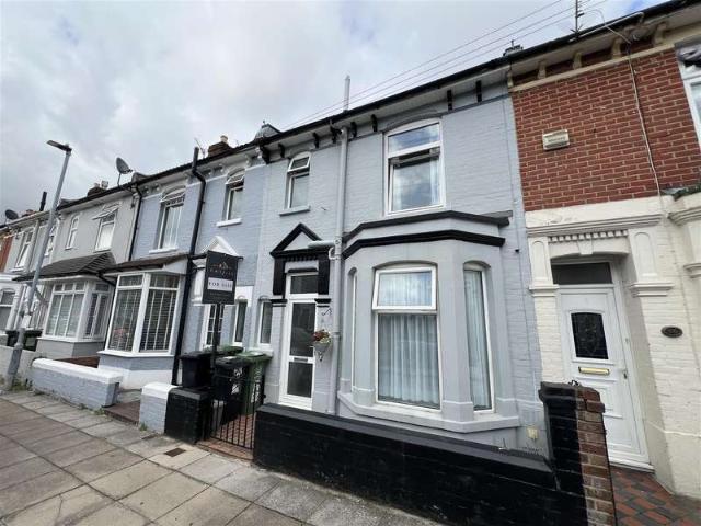Cottage for sale in Buckland, City Of Portsmouth