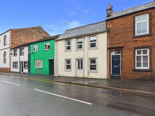 Cottage for sale in Fell Lane