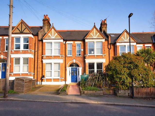 Cottage for sale in London Borough of Lewisham, Greater London