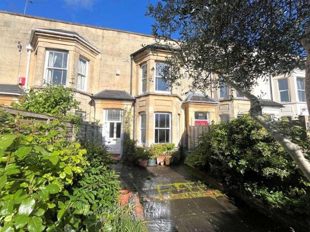 Cottage for sale in Feckenham, City Of Bristol