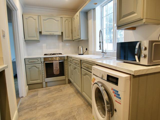 House for rent in Longlands, Greater London