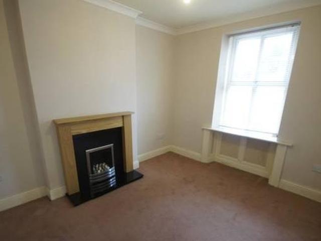 House for rent in Froggatt, East Midlands