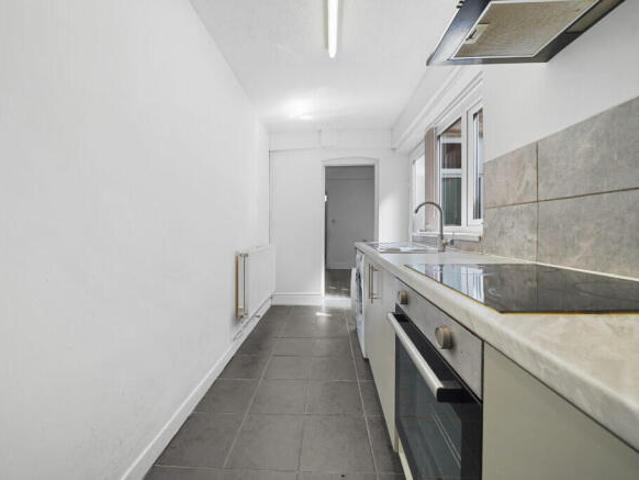 Cottage for rent in Calderstones