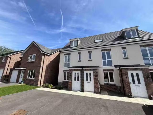 House for rent in Bromsberrow Heath, Gloucestershire