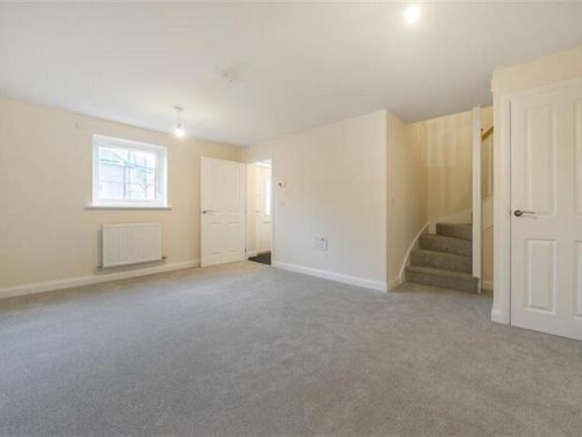 Cottage for rent in Hampton Gardens, Peterborough
