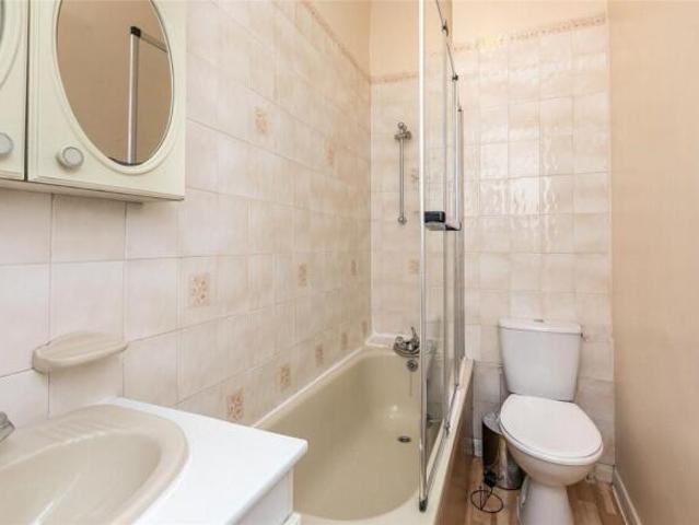 Cottage for rent in Camden Town, Isle Of Man