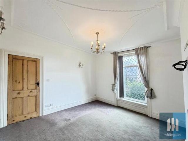 Cottage for rent in Lindley, West Yorkshire