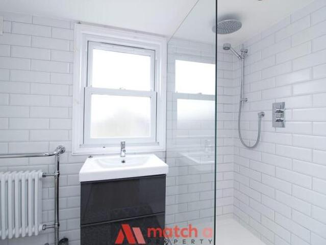 Cottage for rent in Alexandria, Scotland