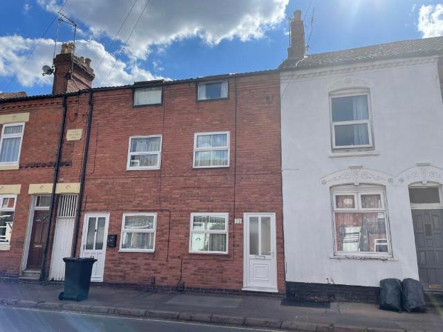 Terraced House for rent in Aylestone