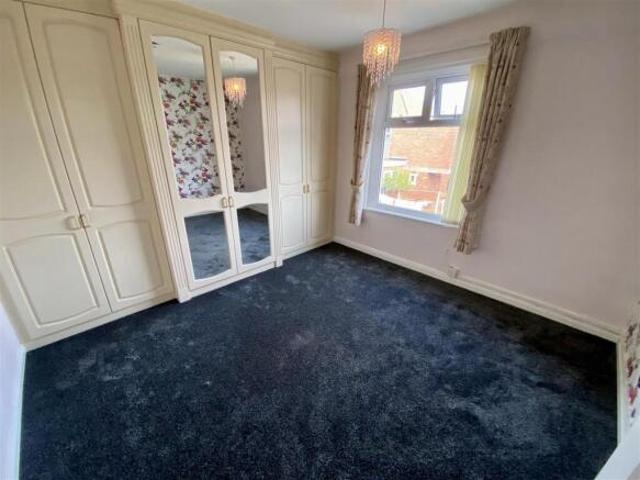 Cottage for rent in Coundon, West Midlands