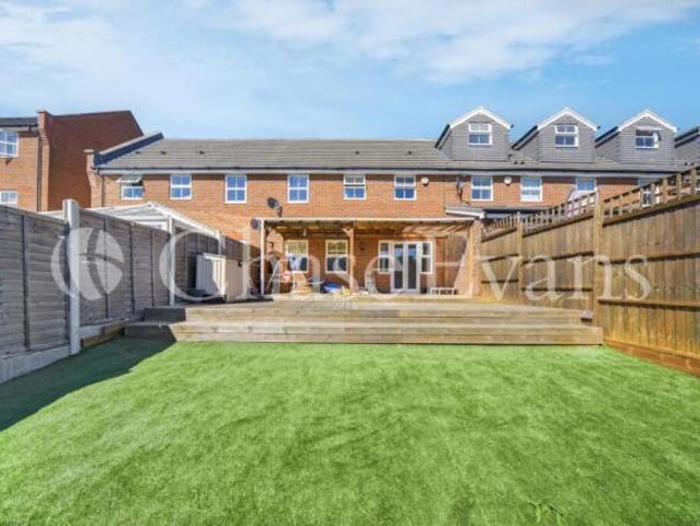 Cottage for rent in Kidbrooke, Greater London