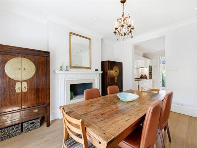 Cottage for rent in Cat Hill
