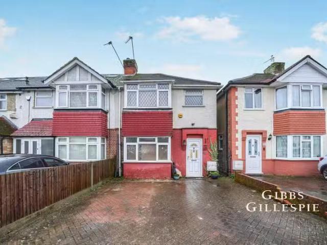 House for rent in Ruislip, Greater London