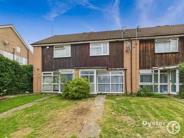 House for rent in Little Stanmore, Greater London