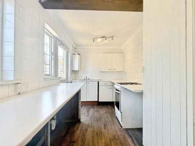 Cottage for rent in Priest Down, Hampshire