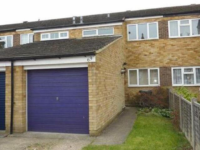 House for rent in Pouchen End, Hertfordshire