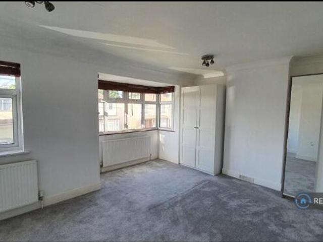 Cottage for rent in Bexleyheath, Greater London