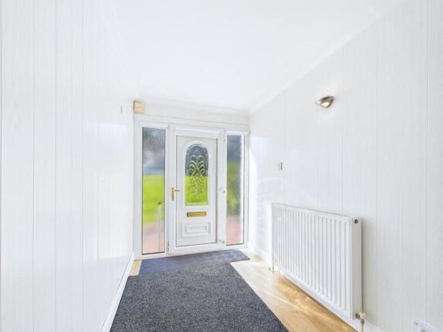 Cottage for rent in Crosshouse, Barassie