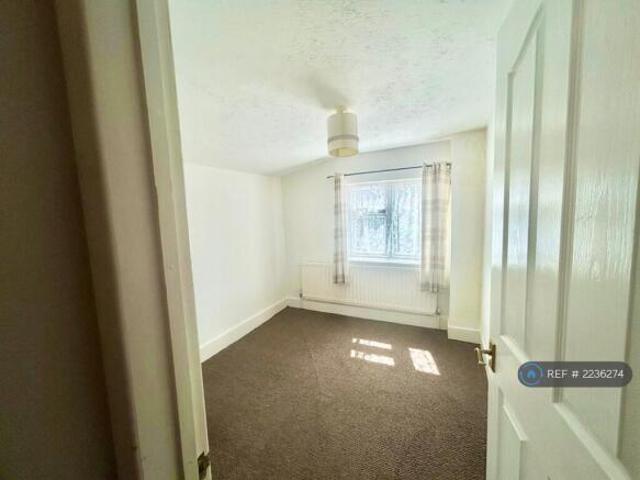 Cottage for rent in Oad Street, Kent