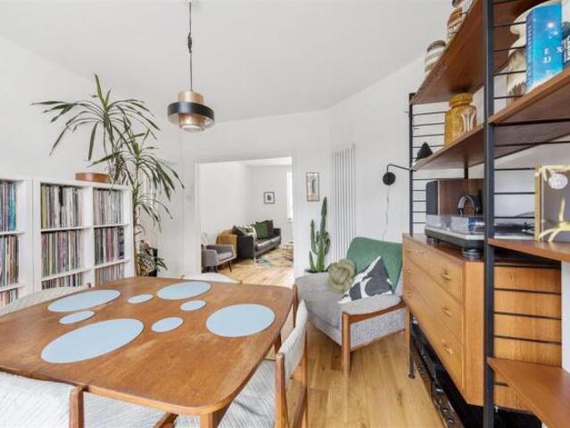 Cottage for rent in Walthamstow, Greater London