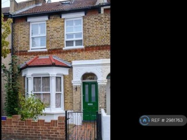 Cottage for rent in Cat Hill